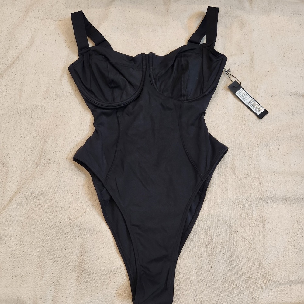 New TA3 Hi Cut Lifty Swimsuit S Black Reg Long F / G Underwire Shapewear Swim